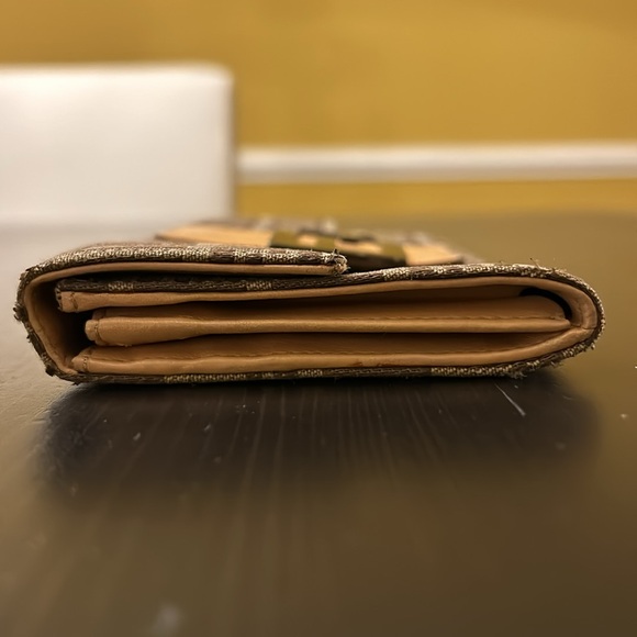 FENDI vintage canvas zucchino long wallet .Beautiful condition! - Picture 9 of 17